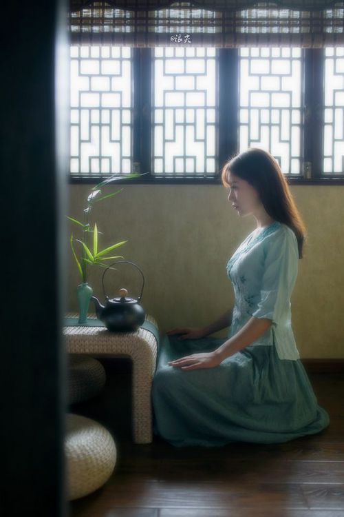 德甲球员在不同比赛阶段技术动作与心理压力指标关联分析,德甲球员速度排名