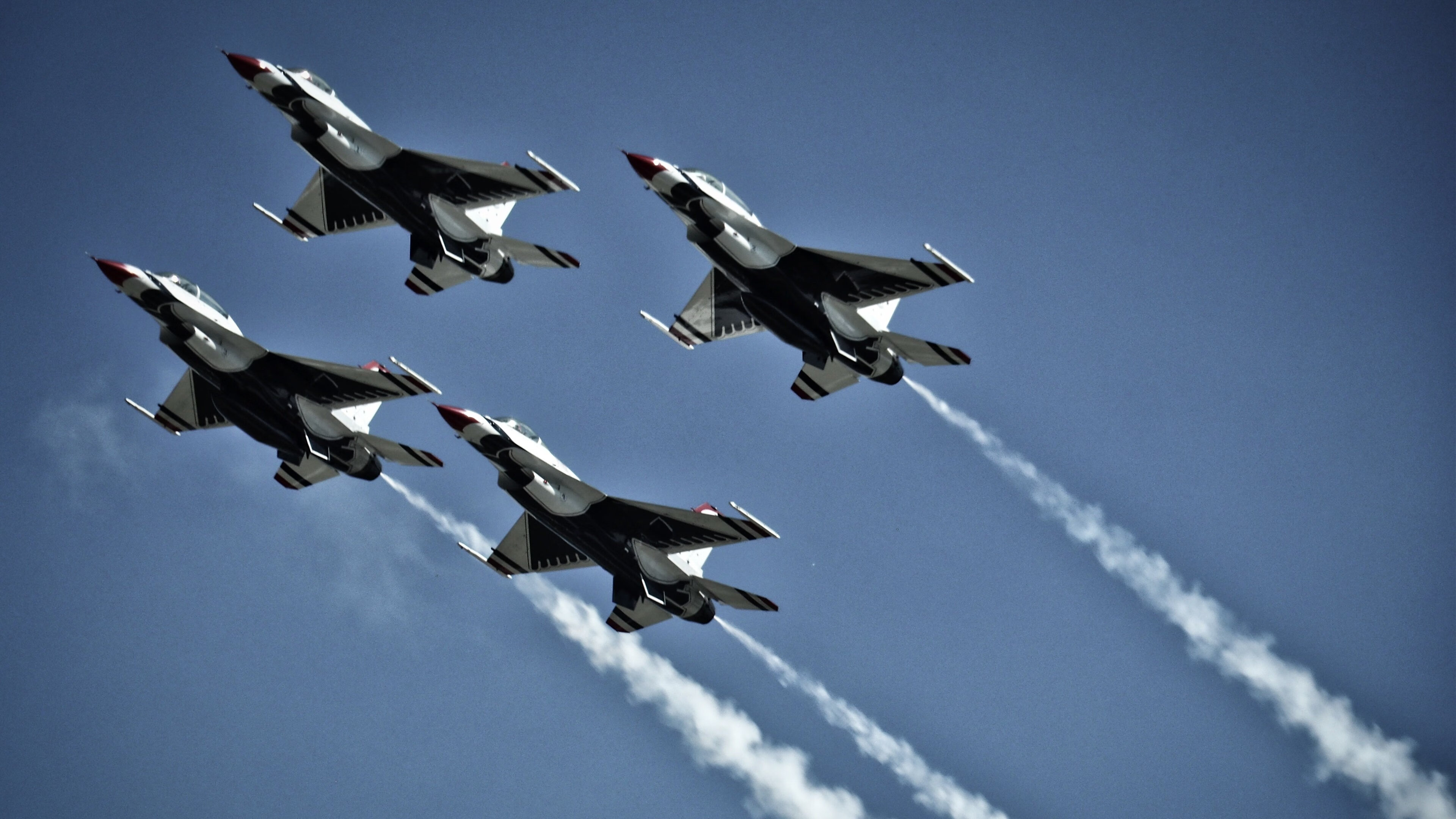 “速度与技巧！新都香城福乐球赛激烈进行”